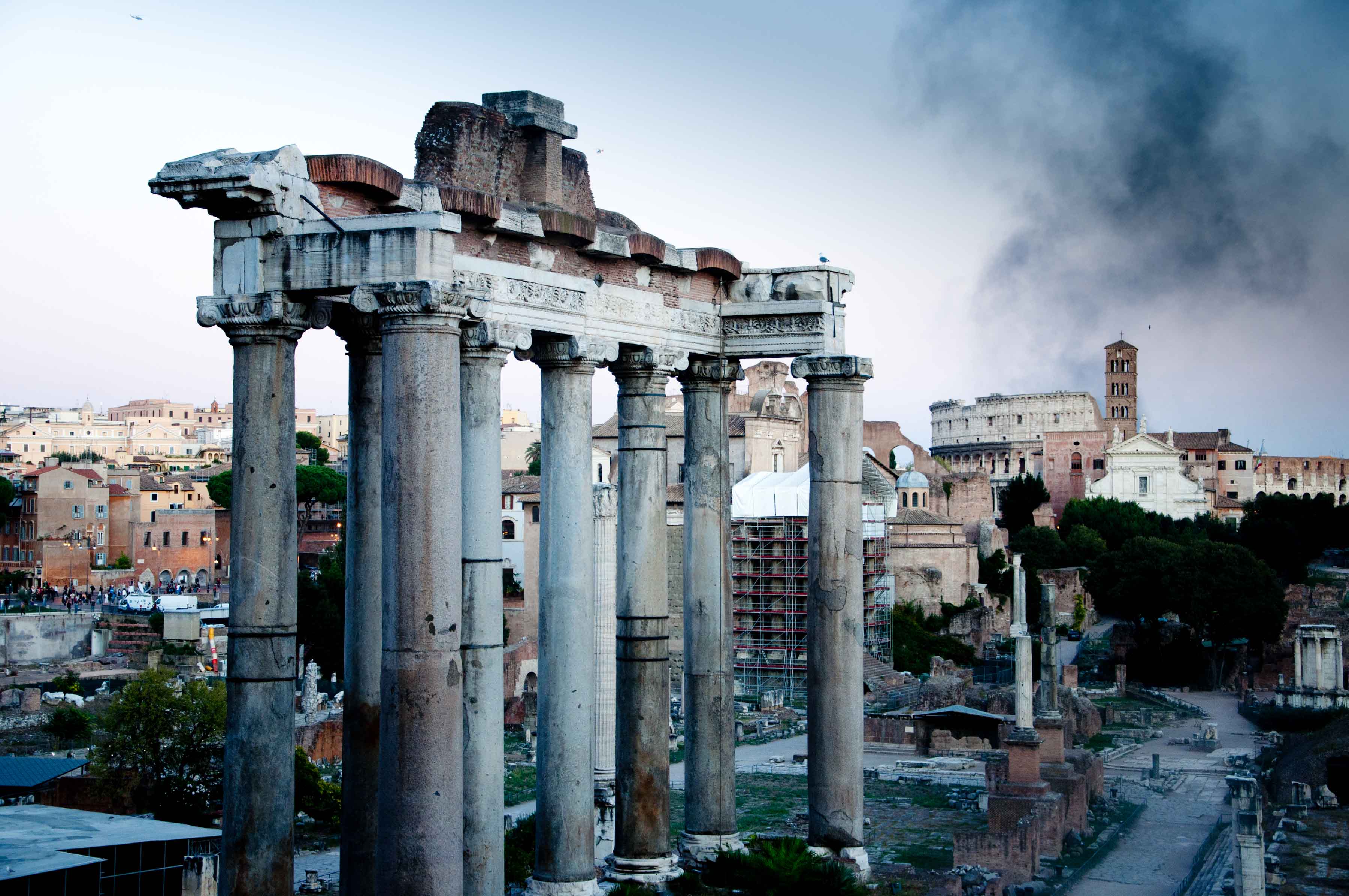 Цвет древнего рима. Раскопки в Риме. Римский форум. Природа древнего Рима. Откопанный Рим.